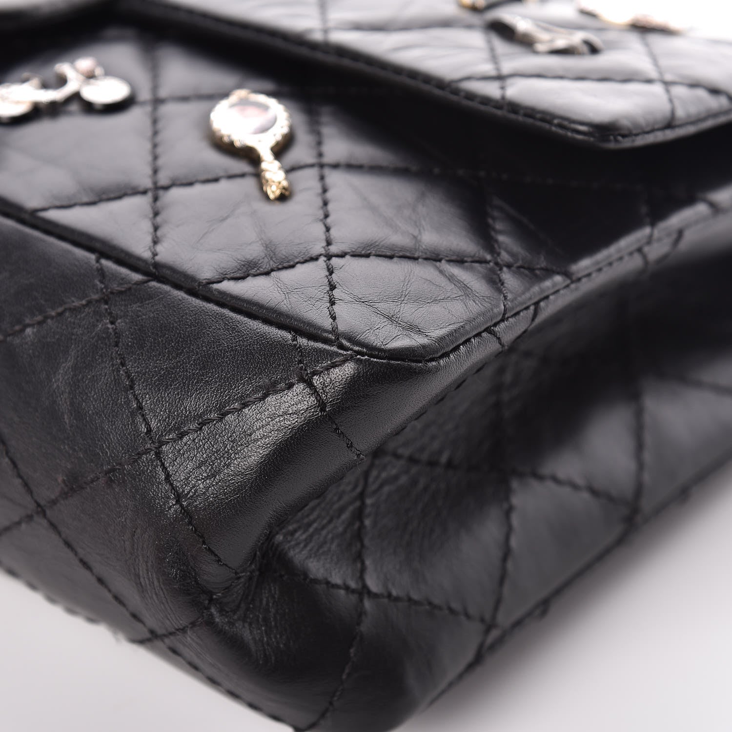 Chanel Aged Calfskin Lucky Charms 2.55 Reissue 226 Flap Black 9 of 12