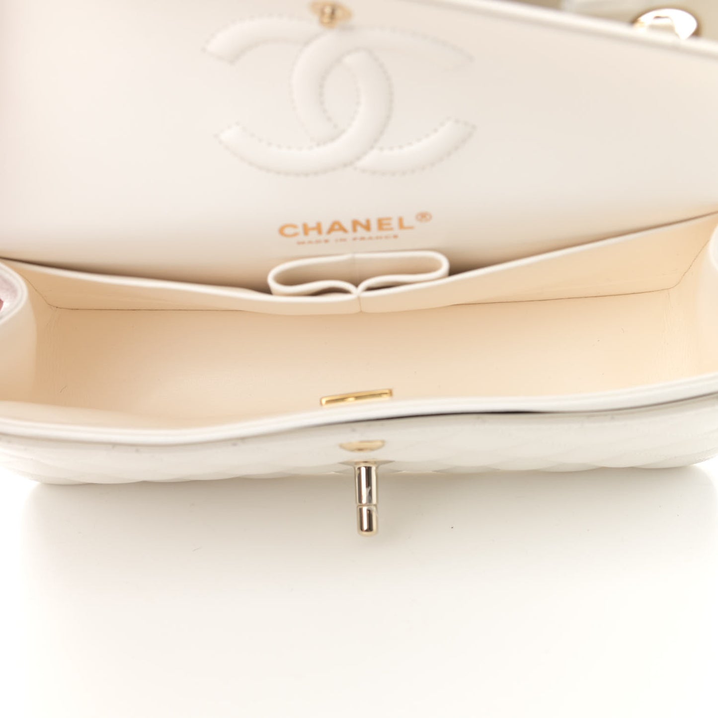 Caviar Quilted Small Double Flap White