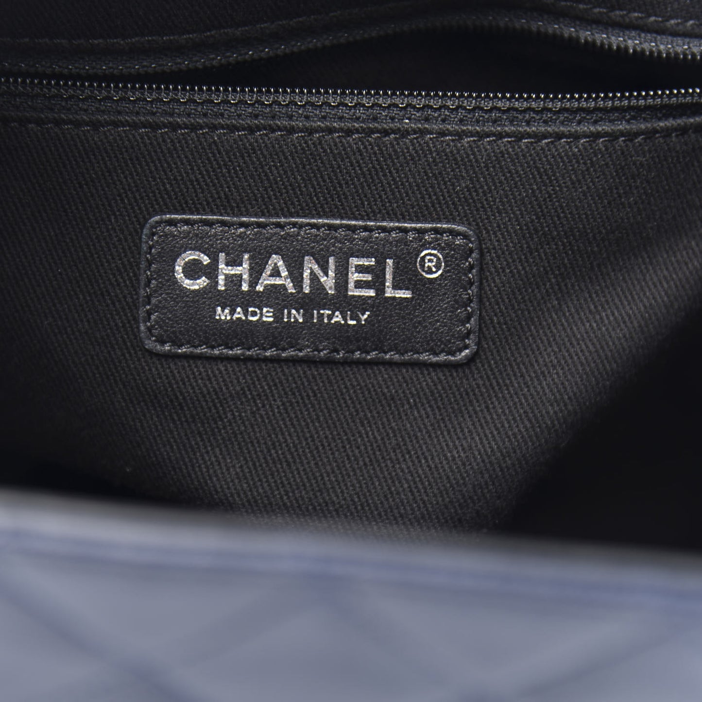 Caviar Quilted Medium CC Bucket Bag Dark Blue