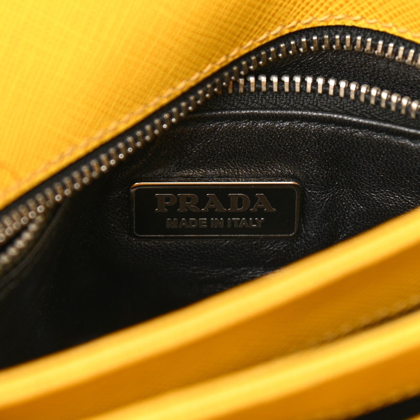 Saffiano Chain Shoulder Bag Sole