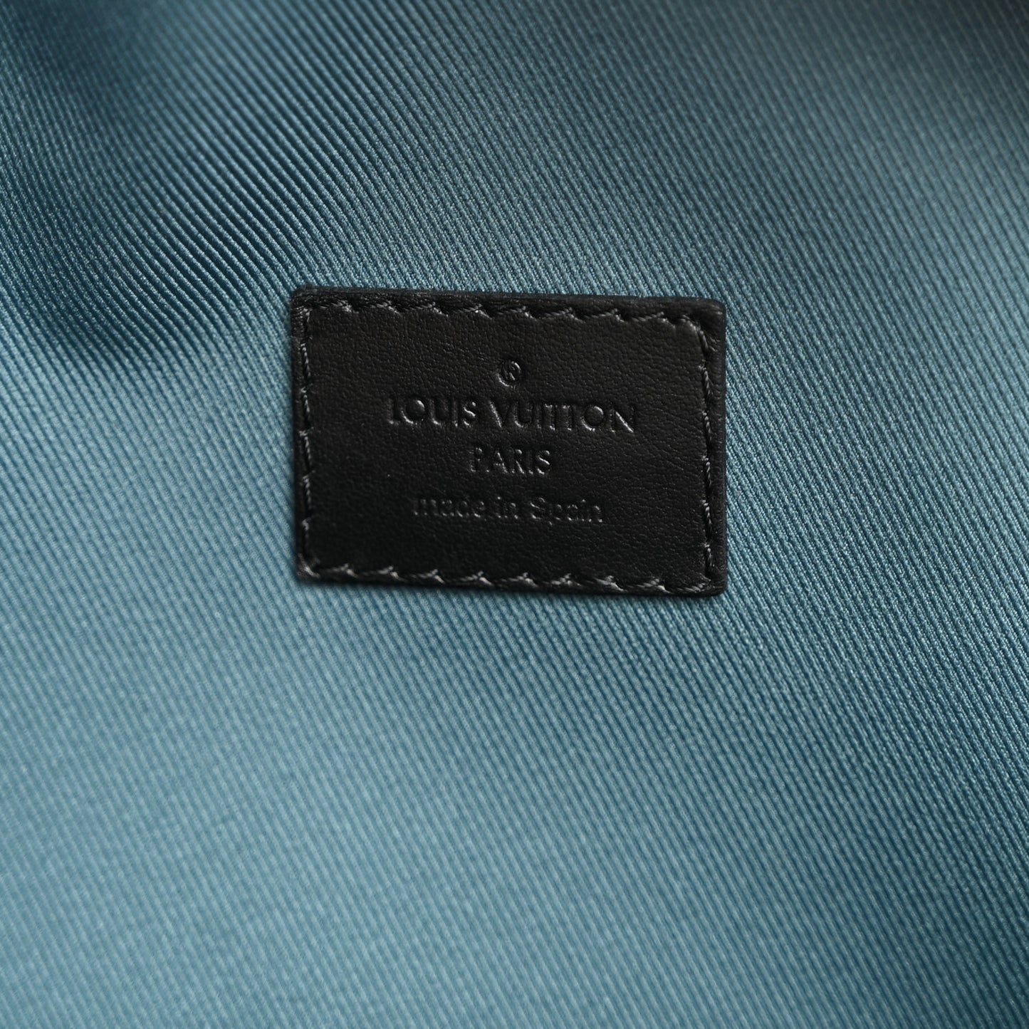 Damier Graphite Discovery Bumbag