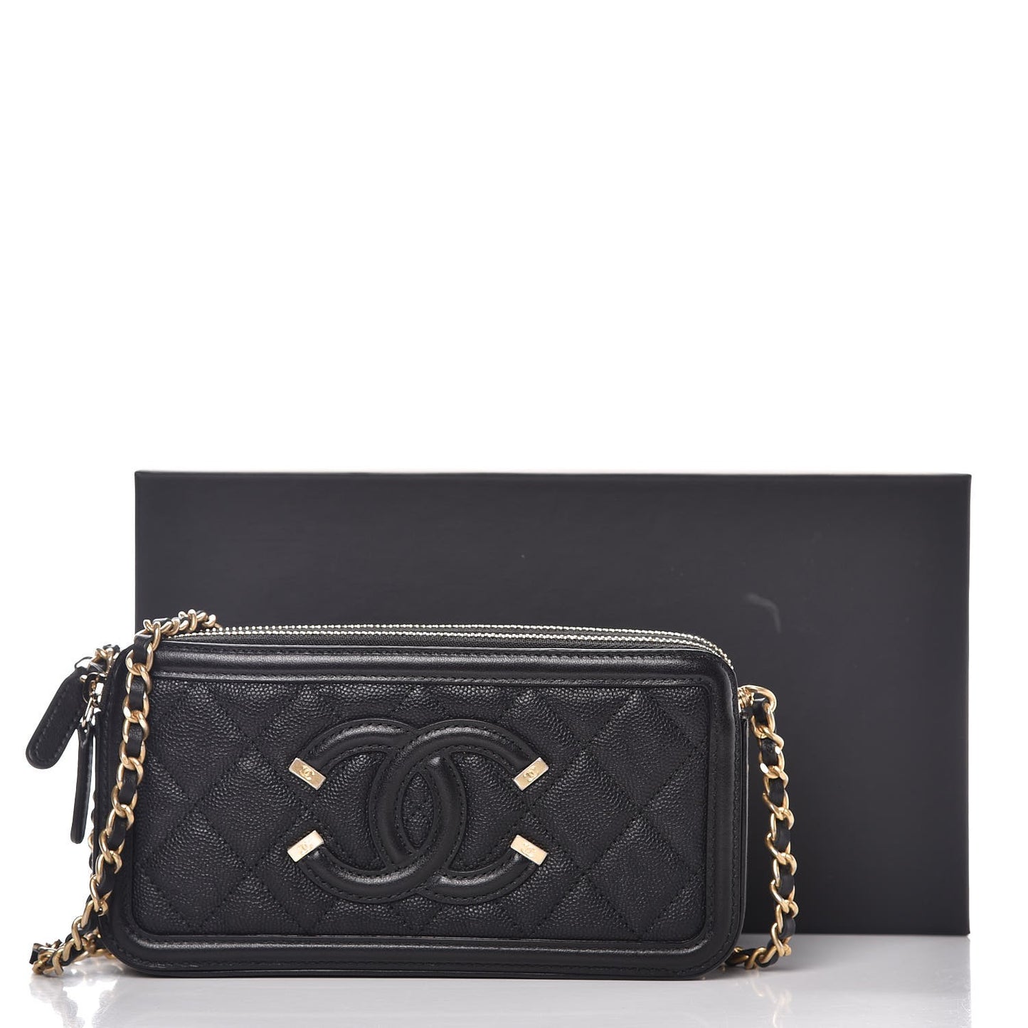 Caviar Quilted CC Filigree Clutch With Chain Black