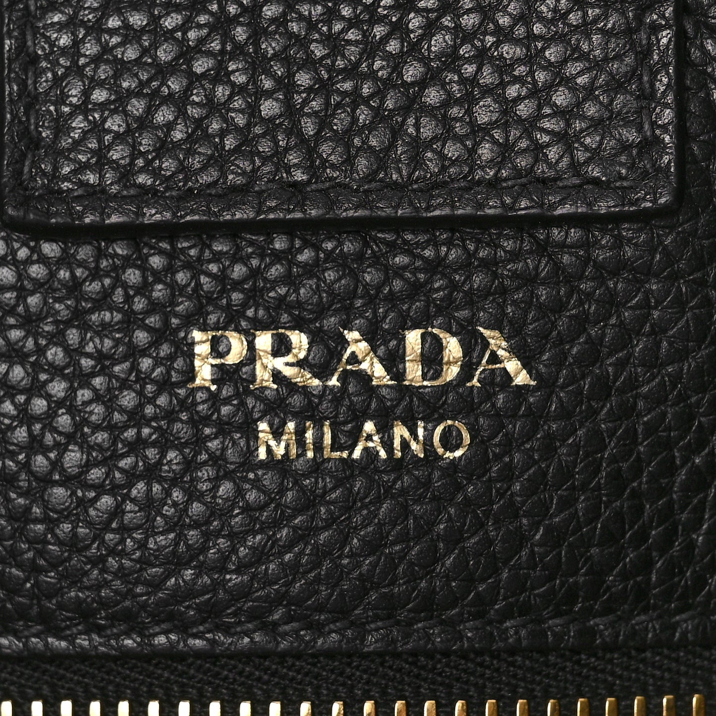 Vitello Daino Shopping Tote Black