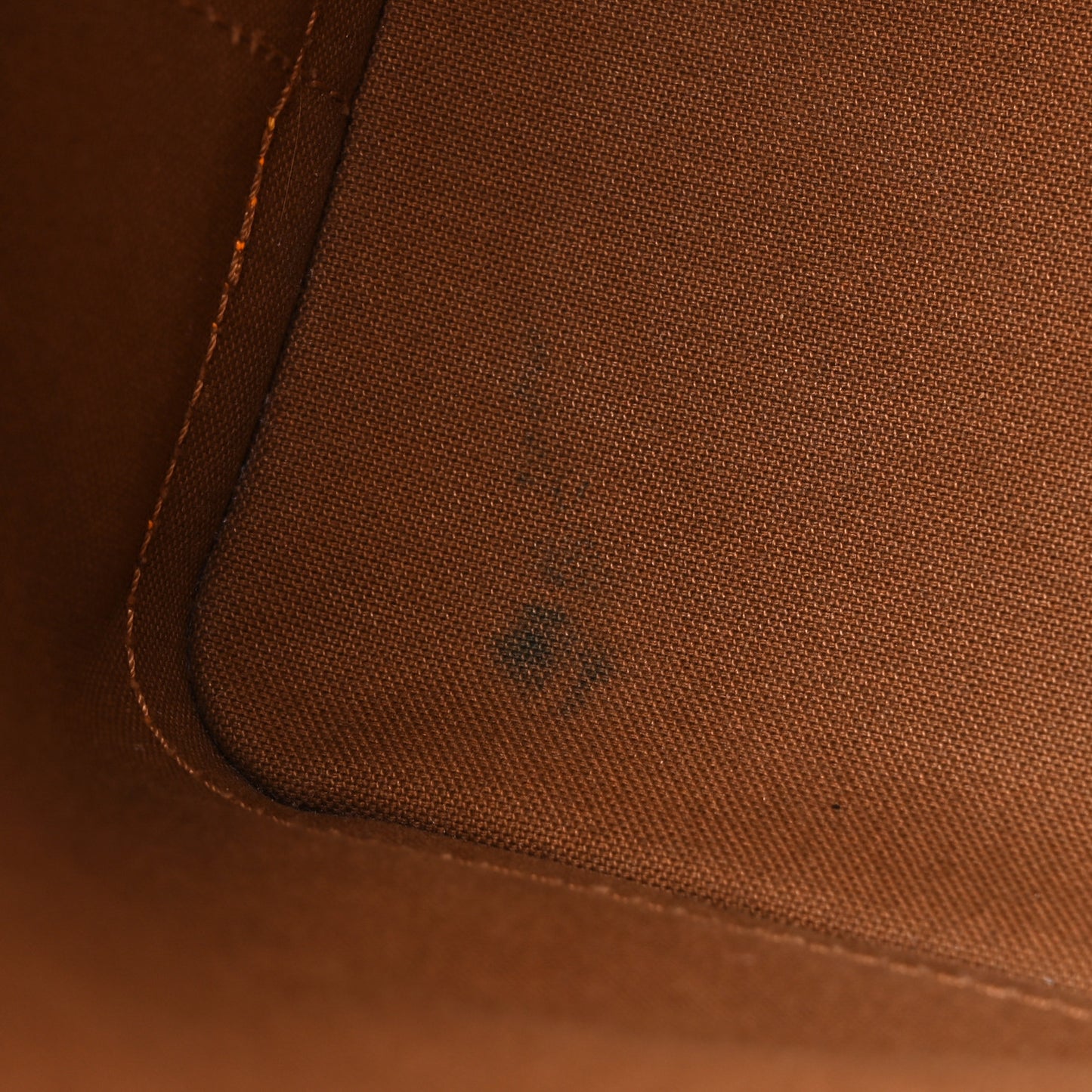 Monogram Noe BB