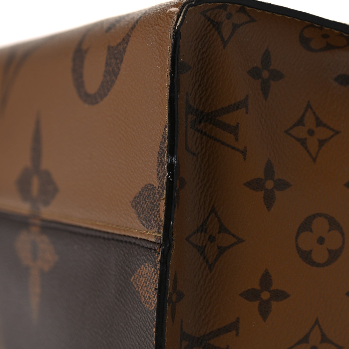 Reverse Monogram Giant Onthego GM
