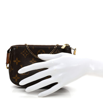 Louis Vuitton Monogram Mini Pochette Accessories 2 of 7
