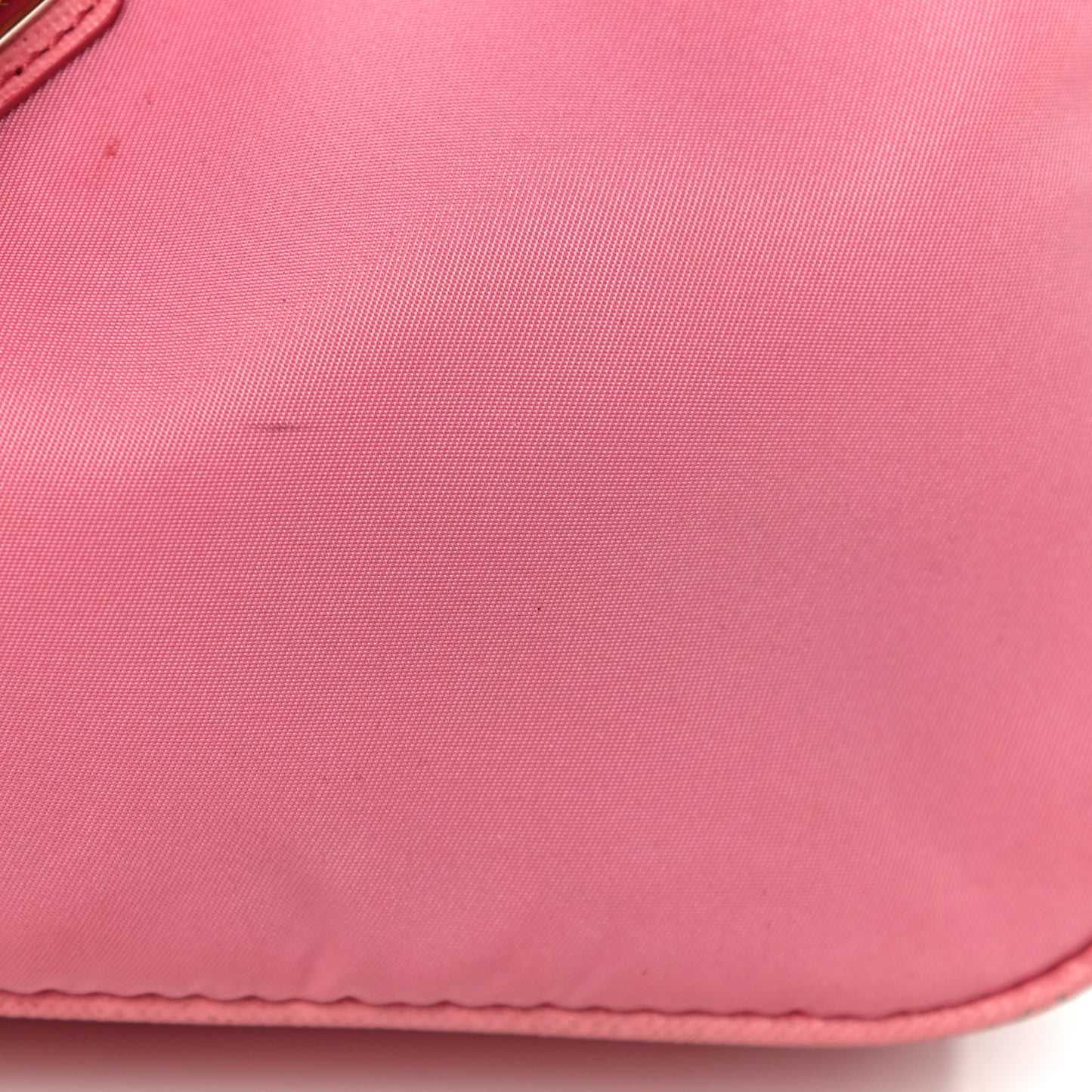 Nylon Re-Edition 2005 Shoulder Bag Begonia