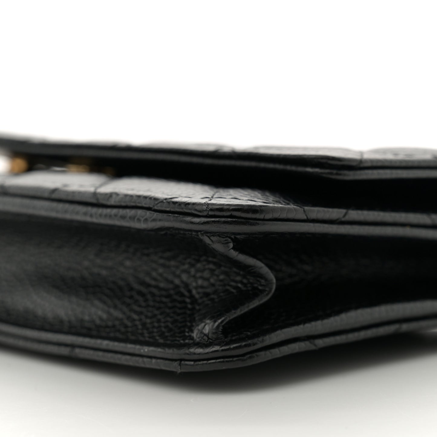 Caviar Quilted Wallet on Chain WOC Black