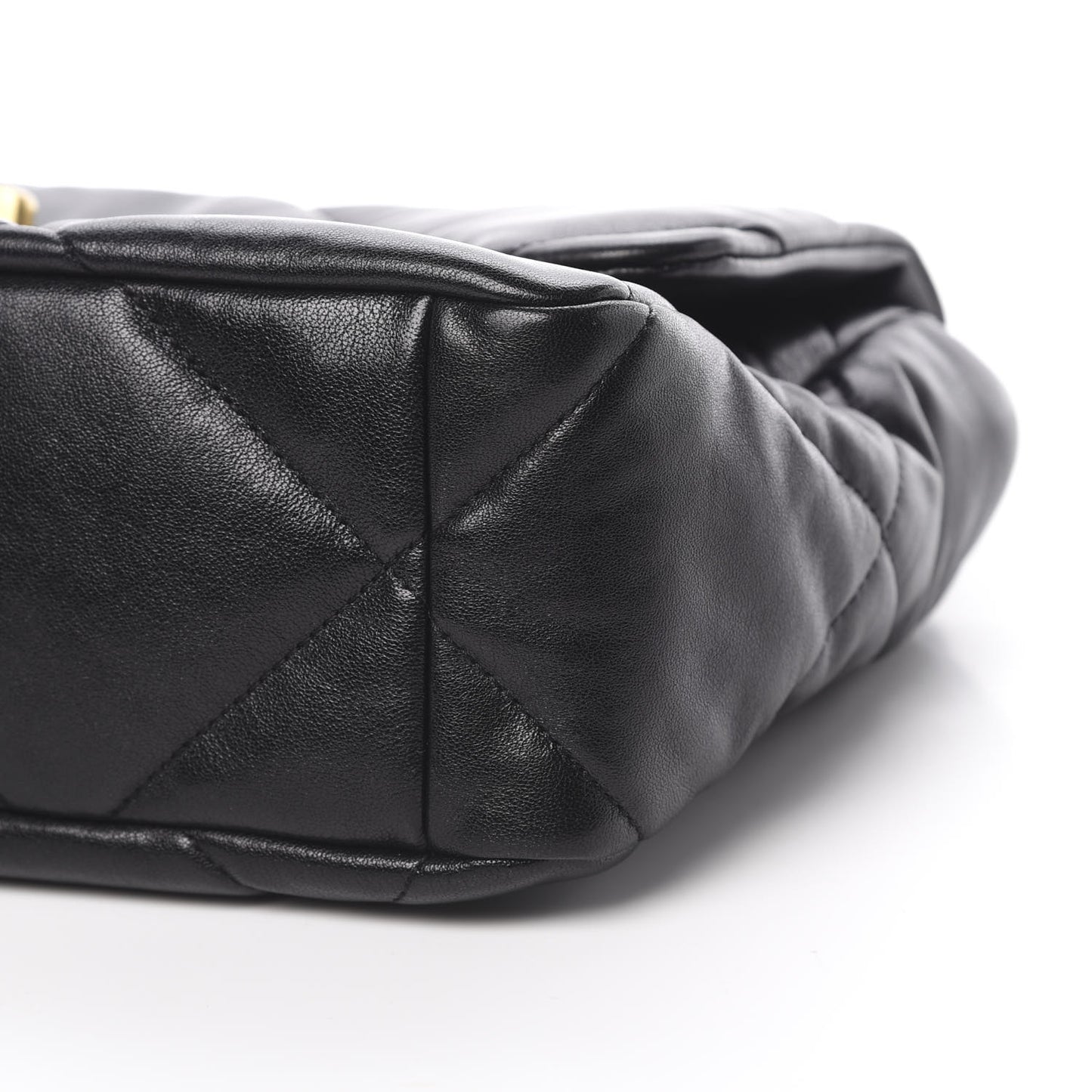 Goatskin Quilted Large 19 Flap Black