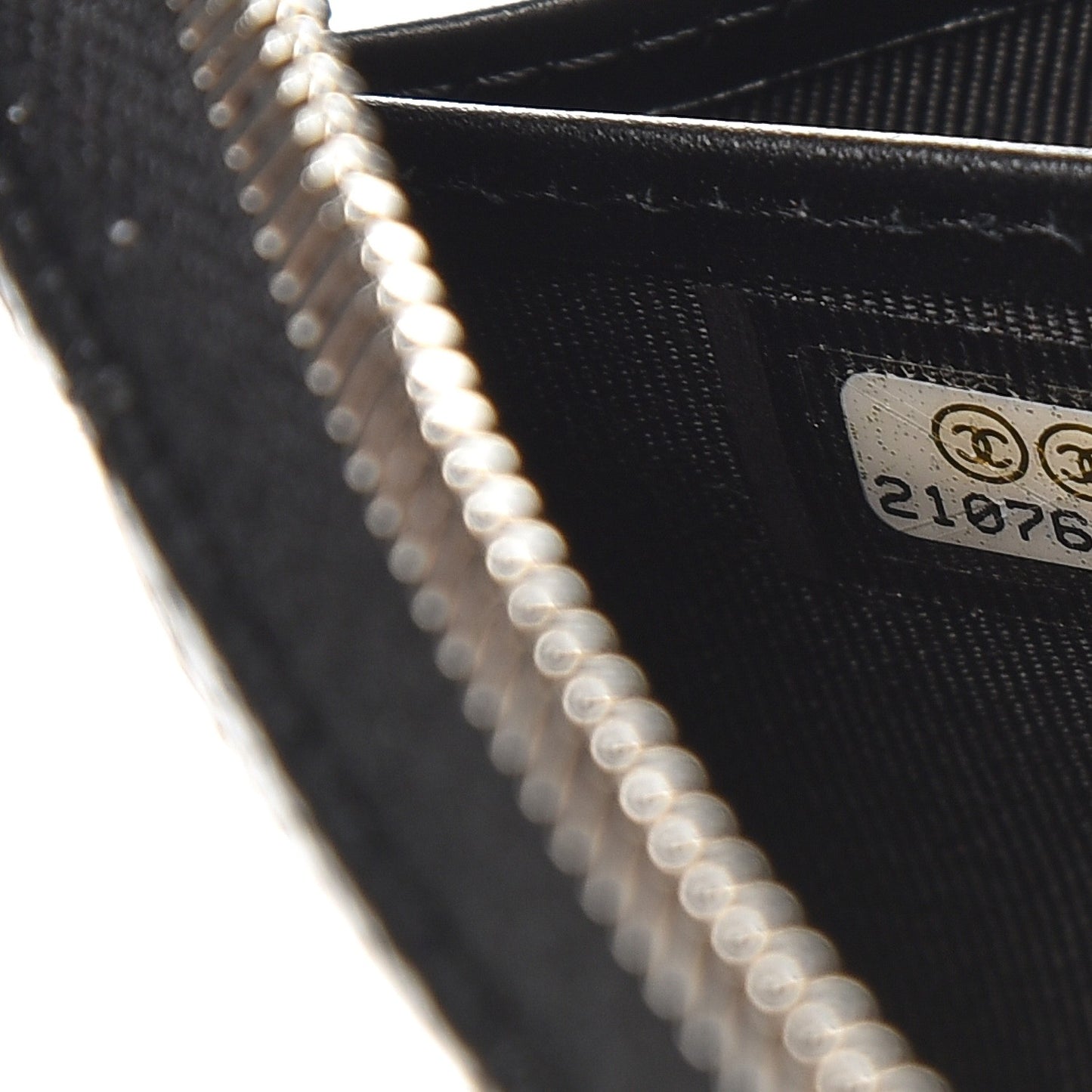 Caviar Quilted Large Gusset Zip Around Wallet Black