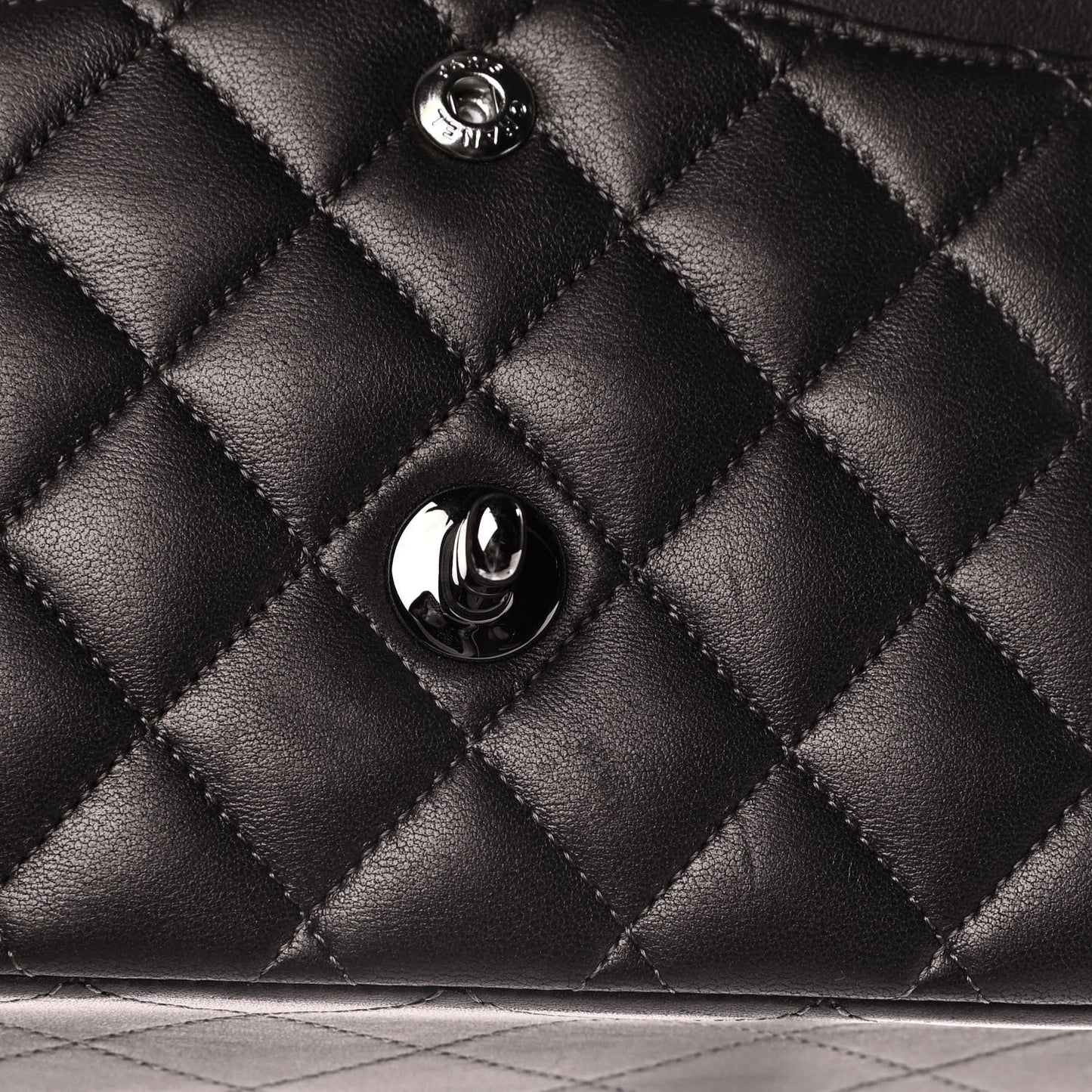 Lambskin Quilted Medium Double Flap So Black