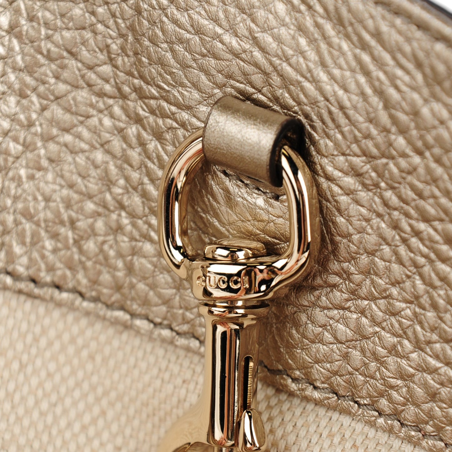 Metallic Pebbled Calfskin Medium Soho Chain Shoulder Bag Golden Beige