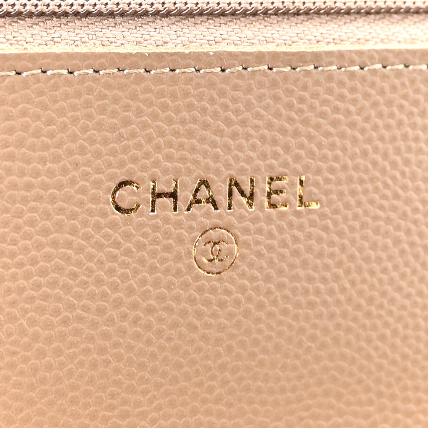 Caviar Quilted Wallet on Chain WOC Beige