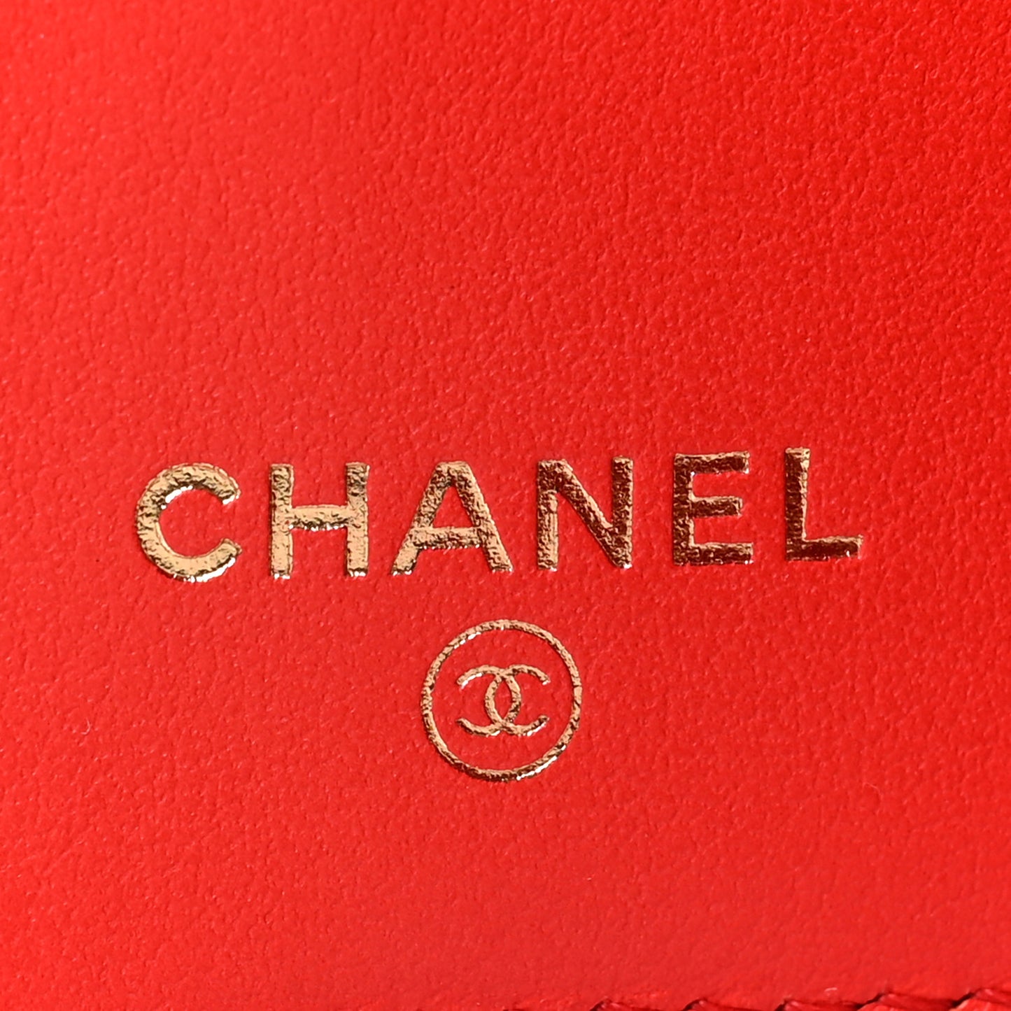 Caviar Quilted Medium Flap Wallet Red