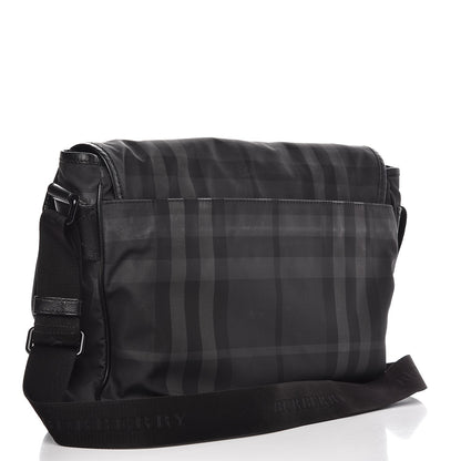 Burberry Smoked Check Medium Elgin Messenger Bag Black 3 of 10