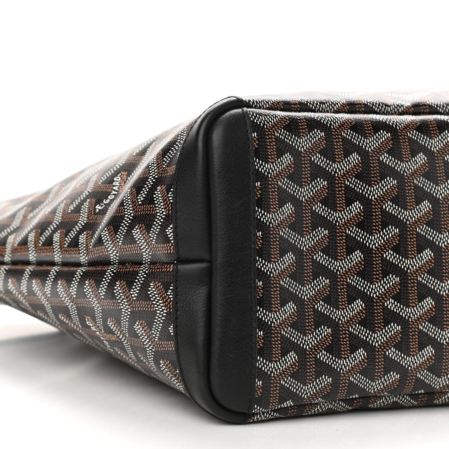 Goyardine Artois PM Black