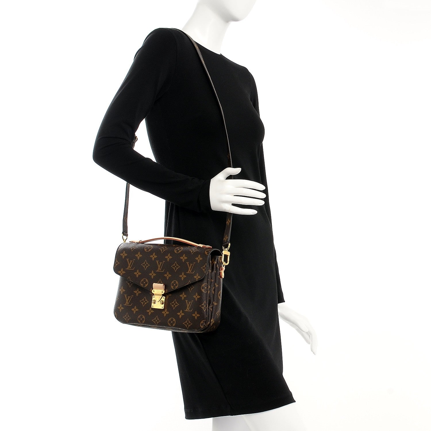 Louis Vuitton Monogram Pochette Metis 2 of 9