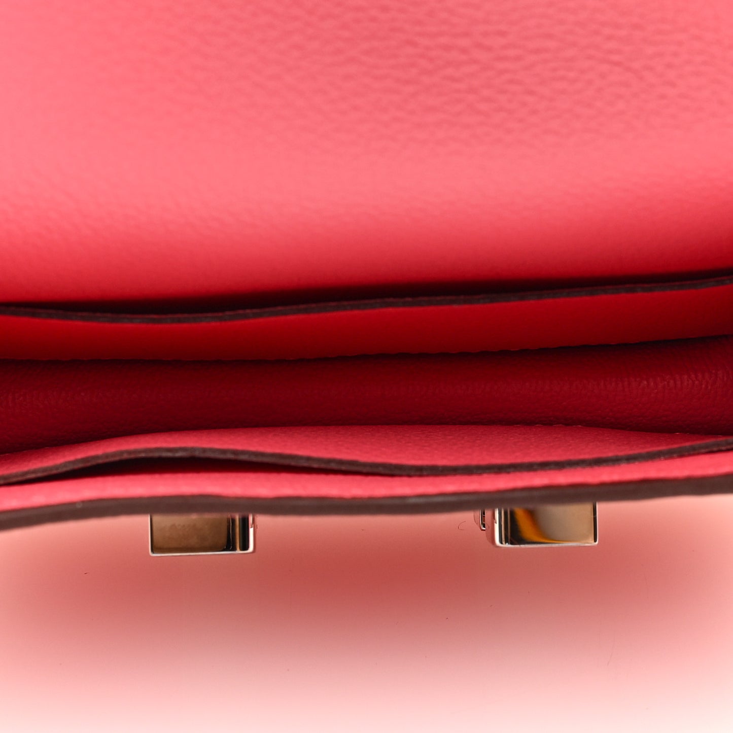 Evercolor Constance Slim Wallet Rose Lipstick