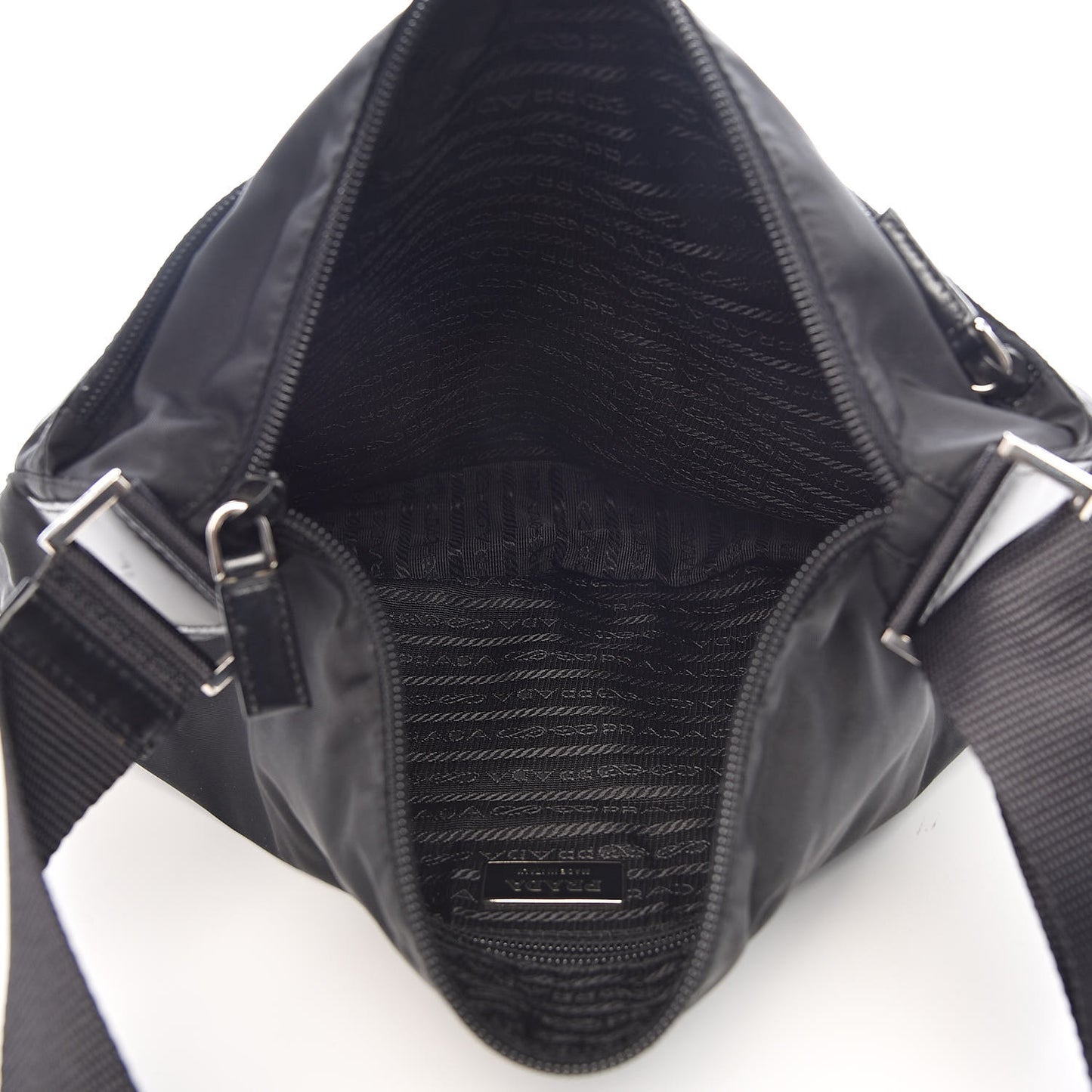 Nylon Flat Messenger Bag Black