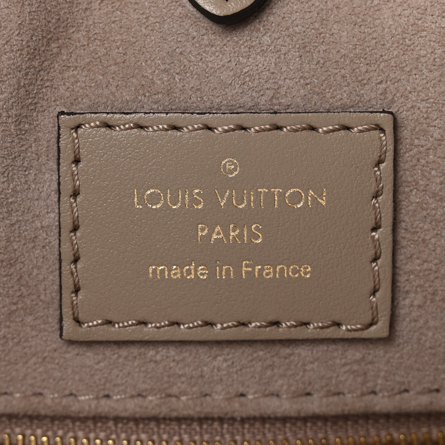 Louis Vuitton Empreinte Monogram Giant Onthego MM Tourterelle Creme 6 of 10