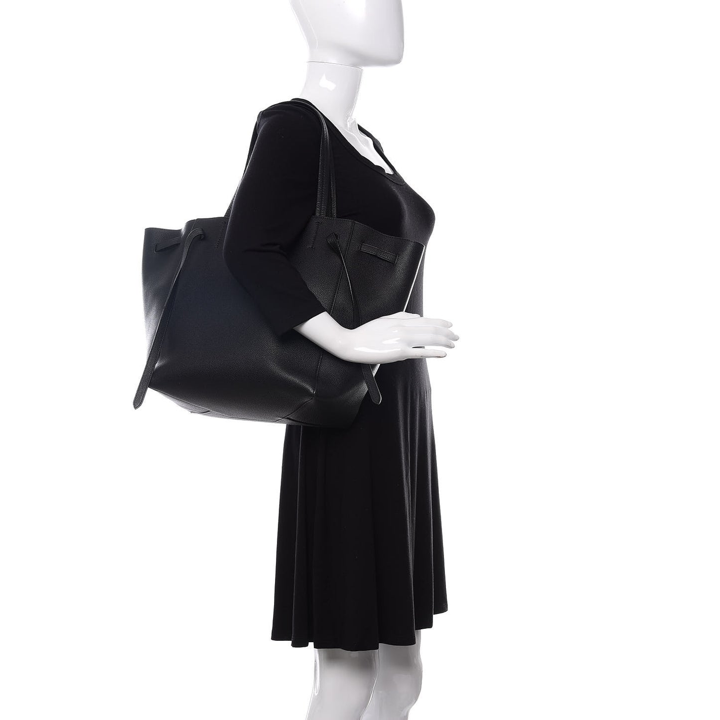 Soft Grained Calfskin Small Belt Cabas Phantom Black