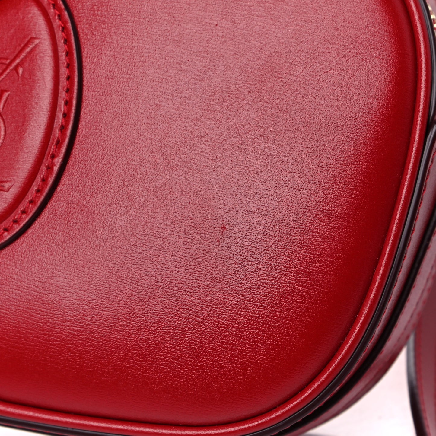 Calfskin Le 61 Camera Bag Red