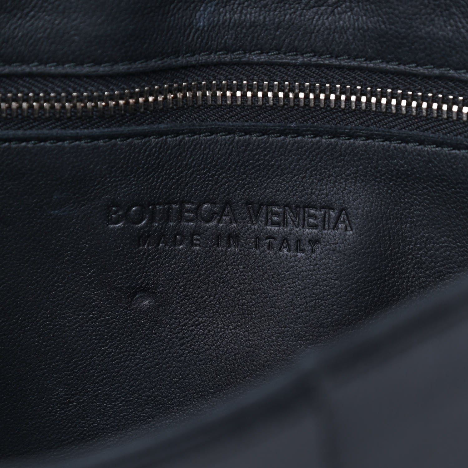Bottega Veneta Lambskin Maxi Intrecciato Cassette Crossbody Bag Black 6 of 9