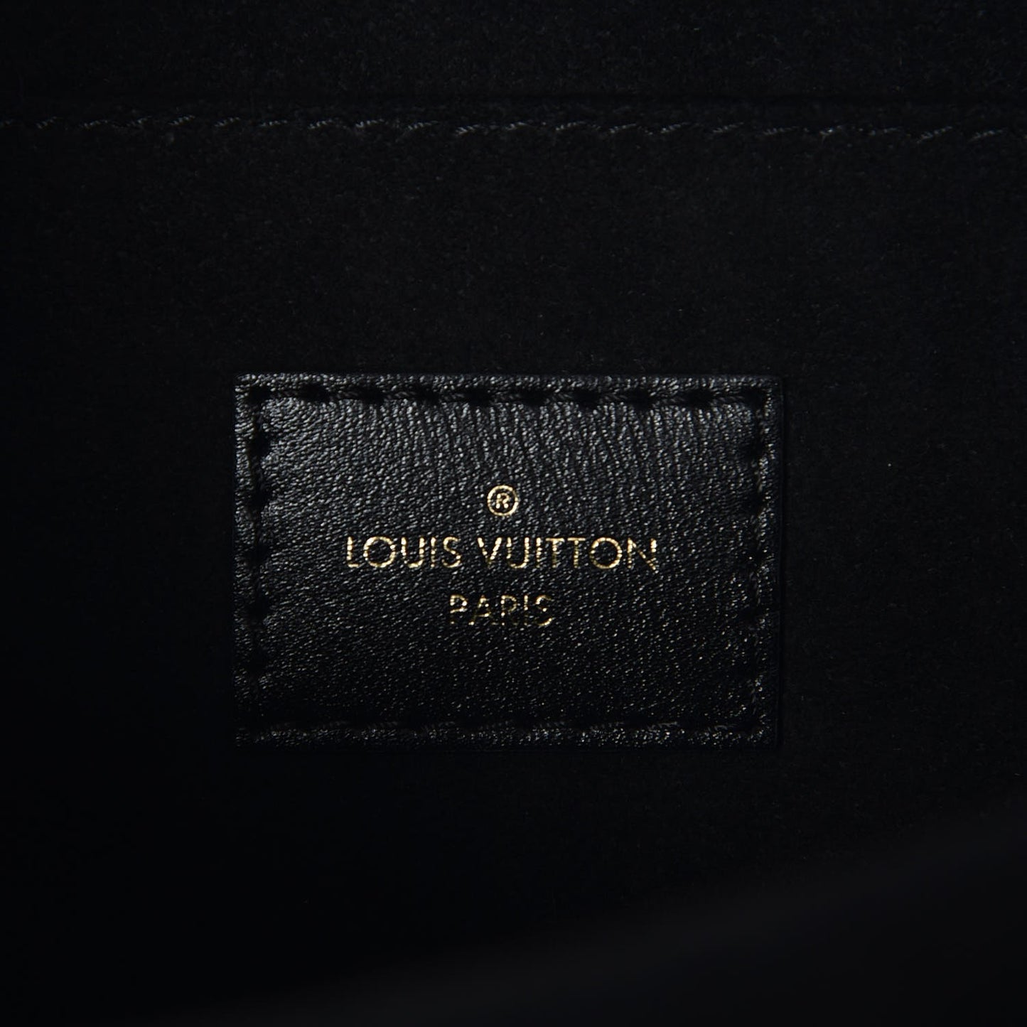 Reverse Monogram Pochette Metis