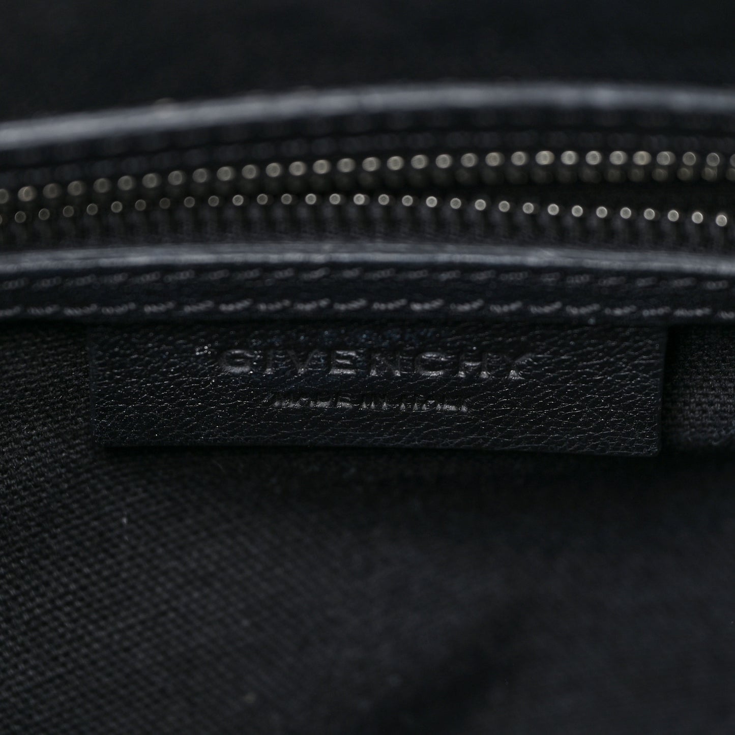 Sugar Goatskin Small Antigona Black