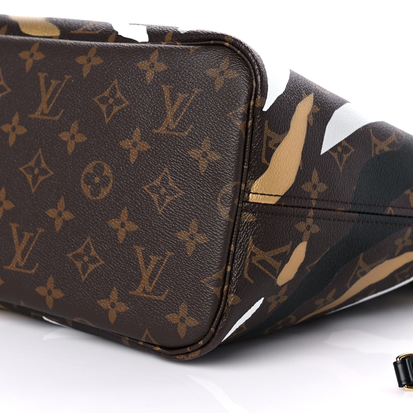 X LOL Monogram Neverfull MM Gold Silver