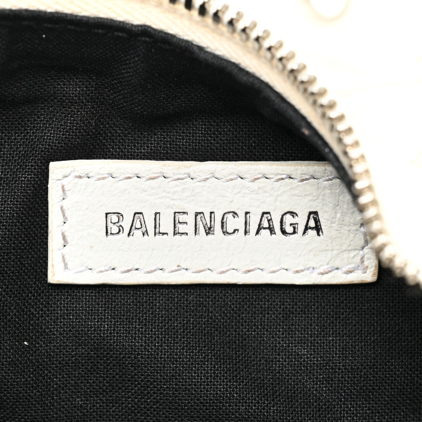 Agneau Arena Le Cagole Shoulder Bag XS Optic White