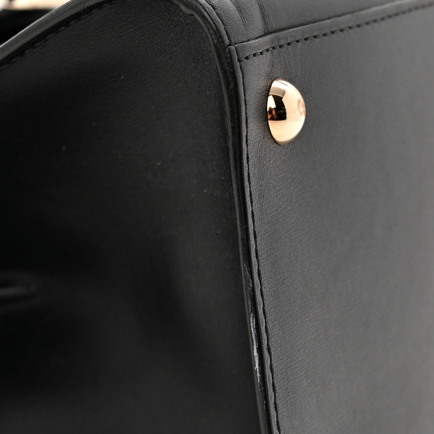 Box Calfskin MM Brillant Satchel Black