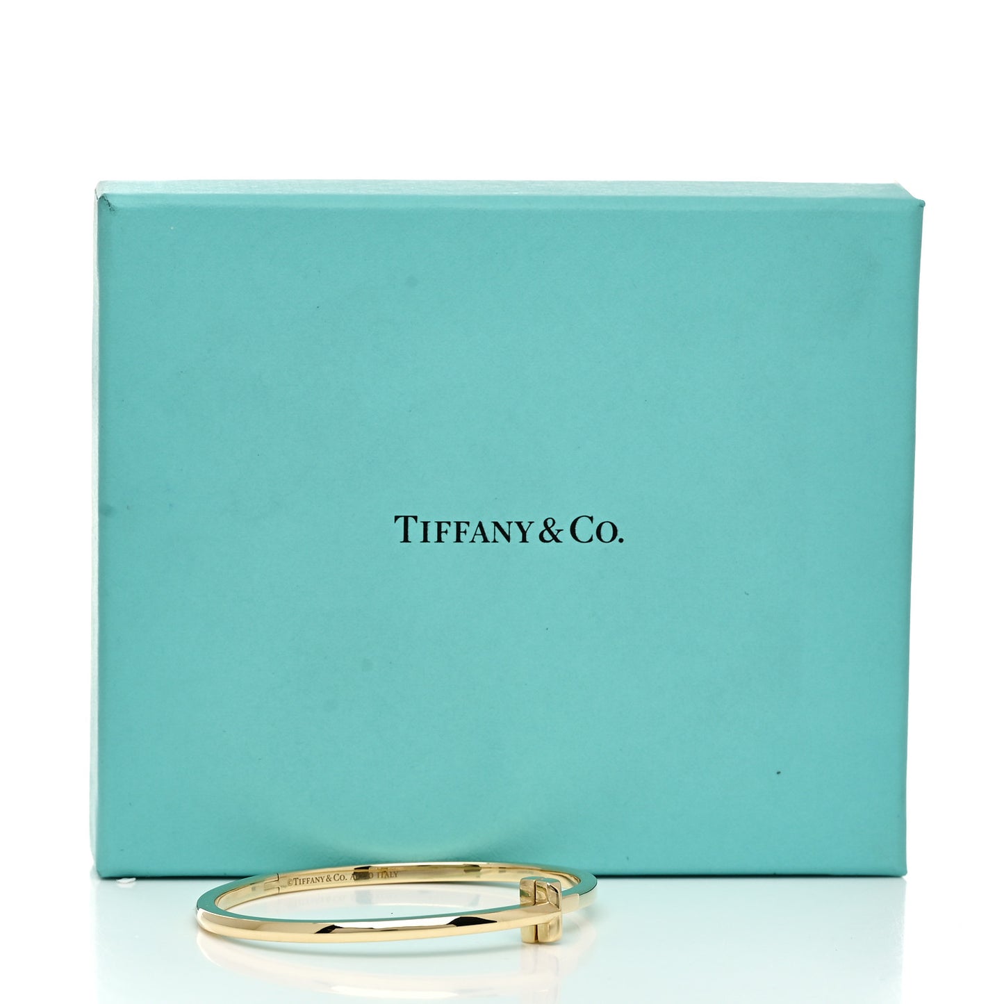 18K Yellow Gold Narrow T T1 Hinged Bangle Bracelet