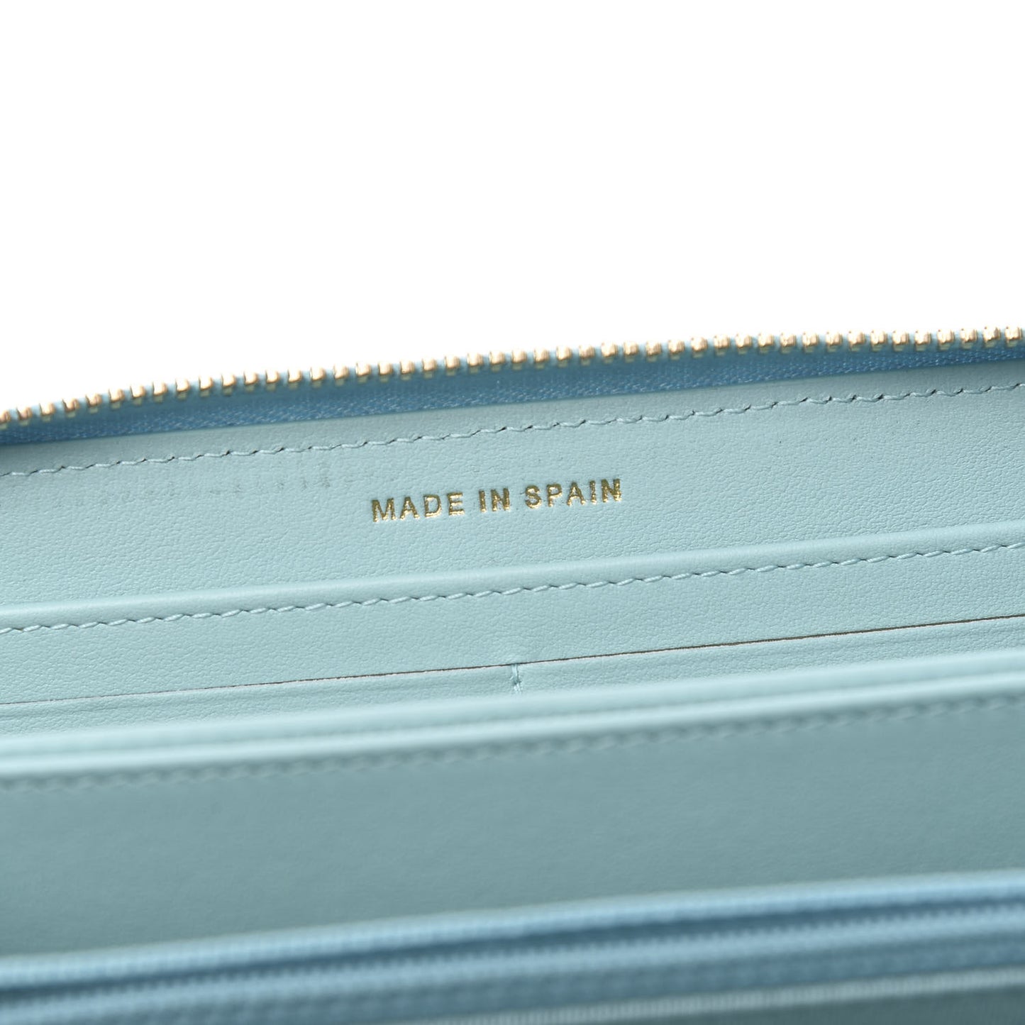 Caviar Quilted Large Gusset Zip Around Wallet Light Blue