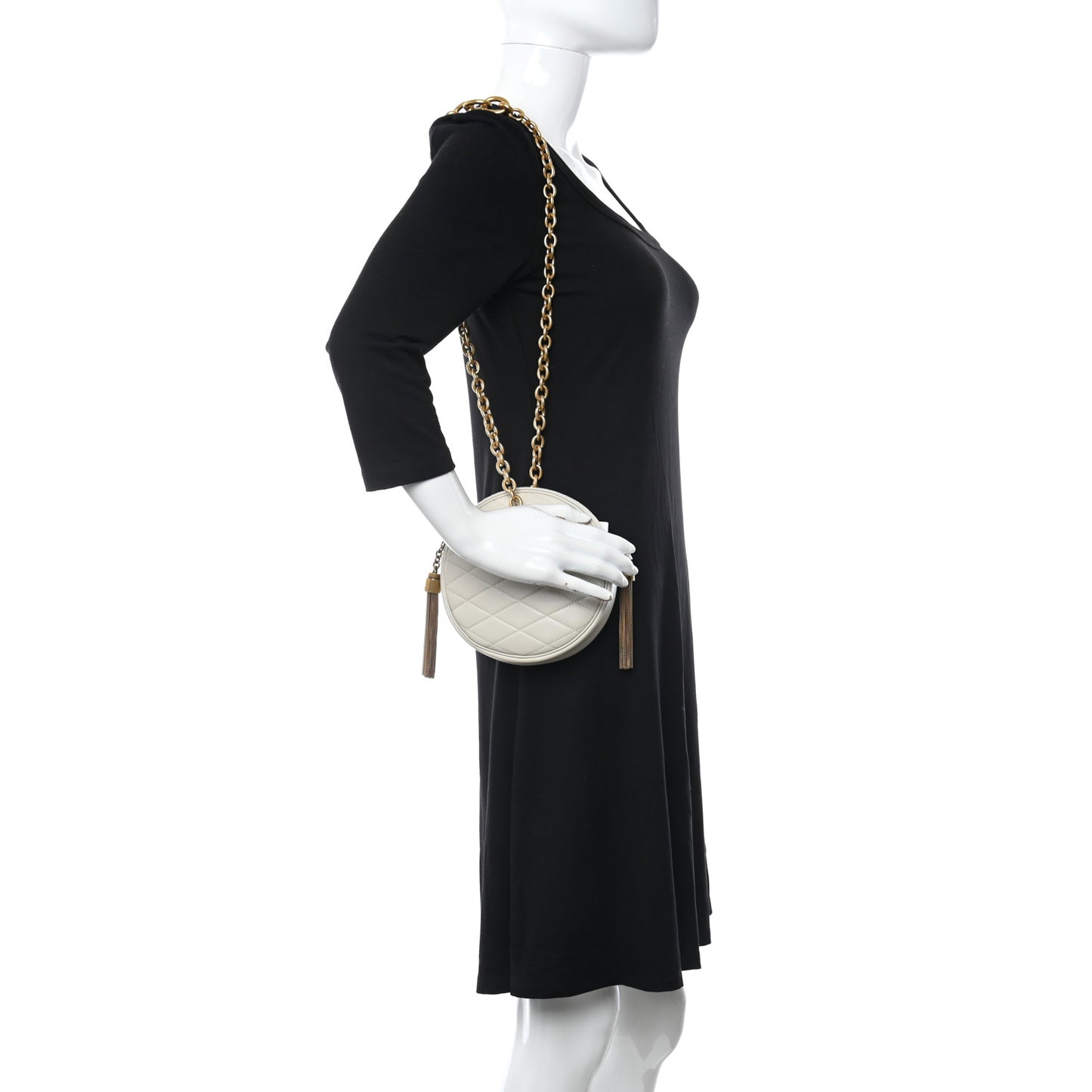 Lambskin Quilted Round Le Maillon Round Tassel Chain Crossbody Bag Crema Soft