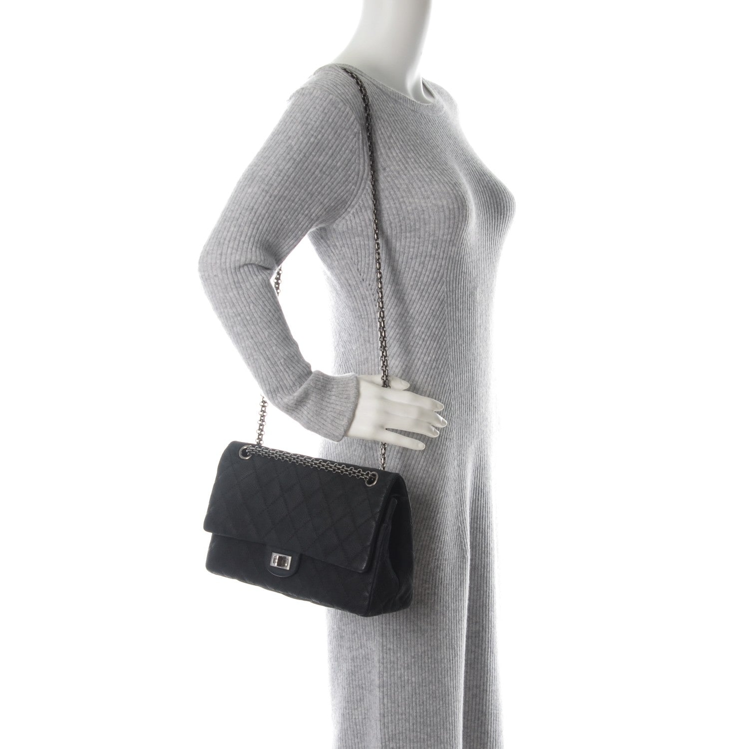 Chanel Iridescent Caviar Quilted 2.55 Reissue 226 Flap Black 2 of 7