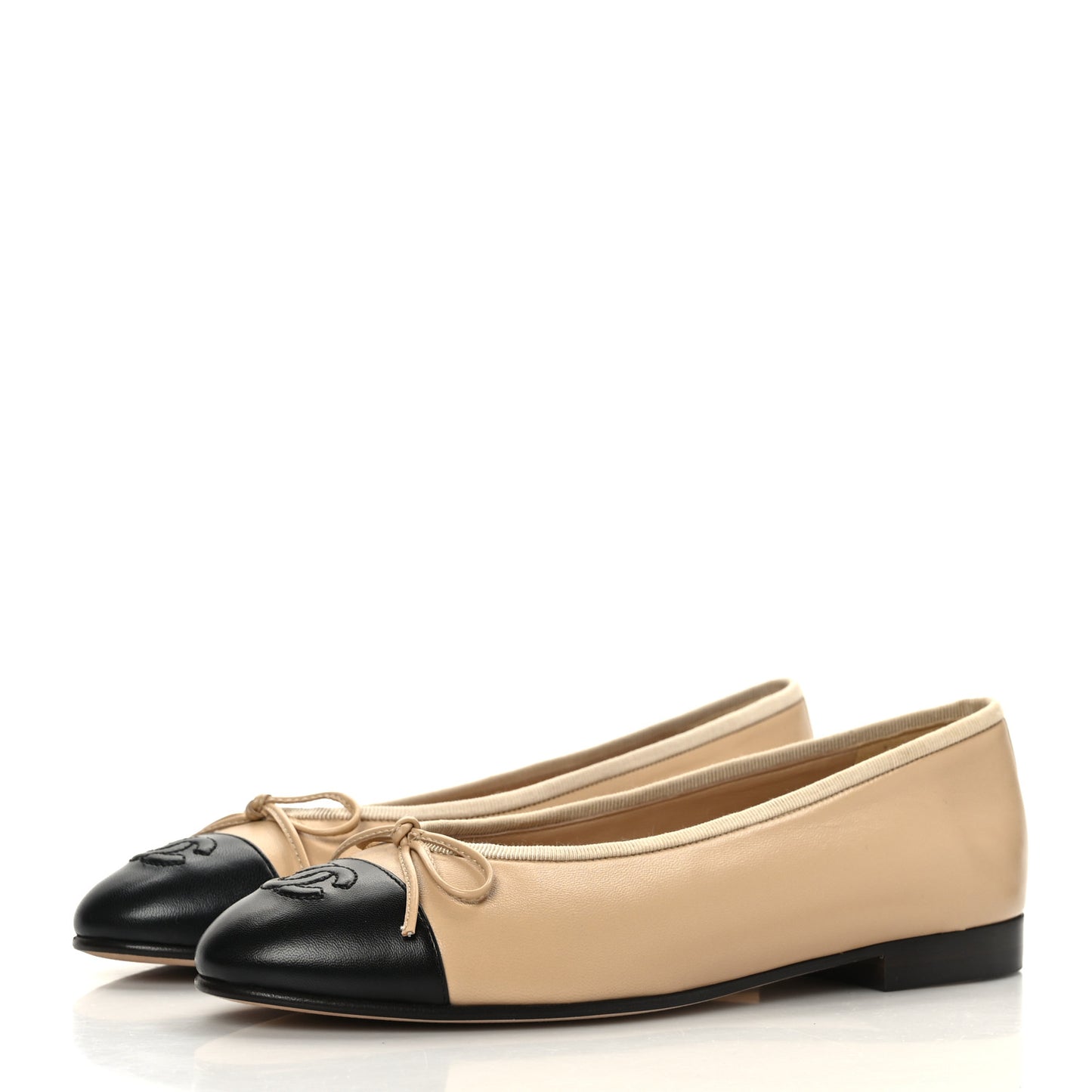 Lambskin Cap Toe CC Ballerina Flats 37.5 Beige Black