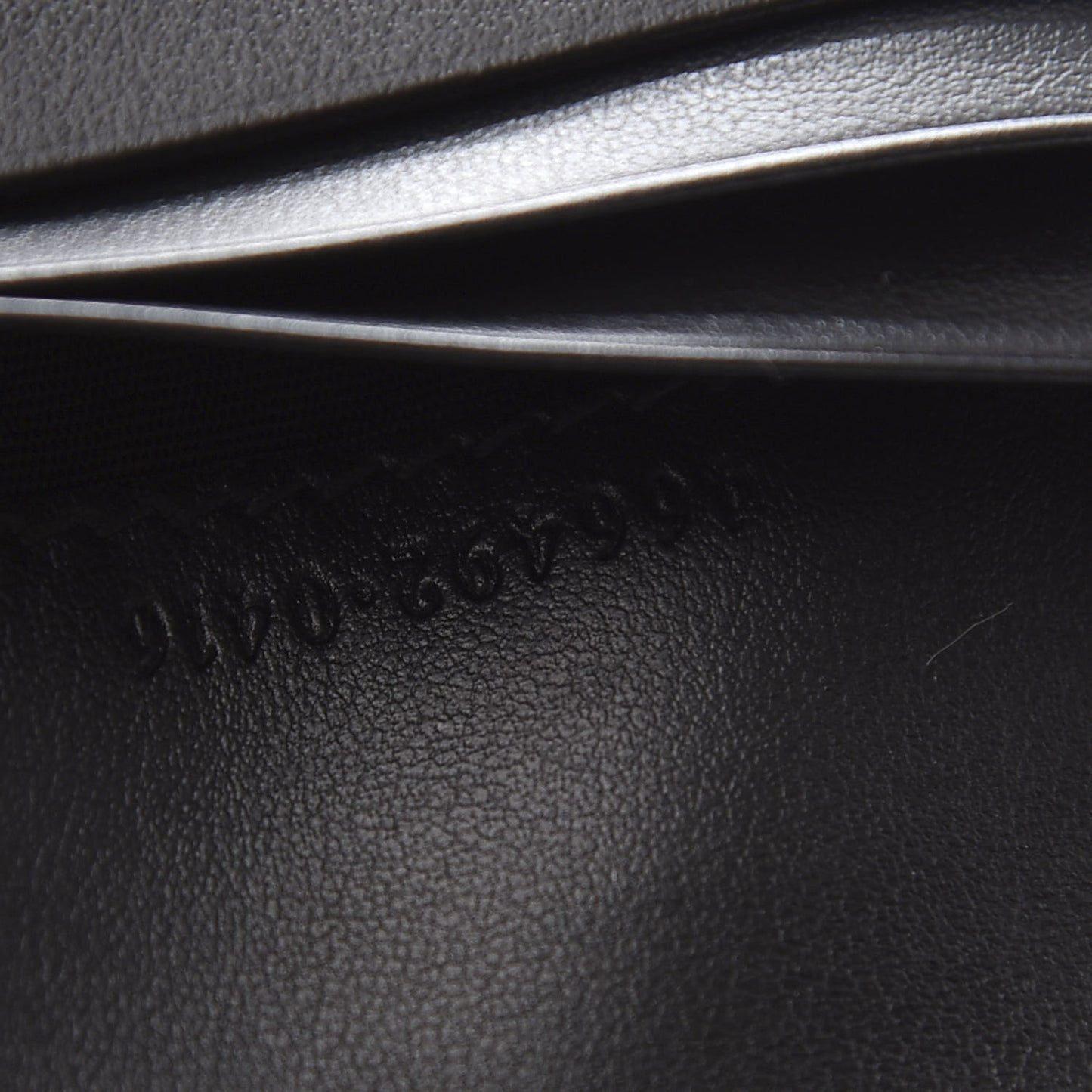 Calfskin Matelasse GG Marmont Card Case Wallet Black