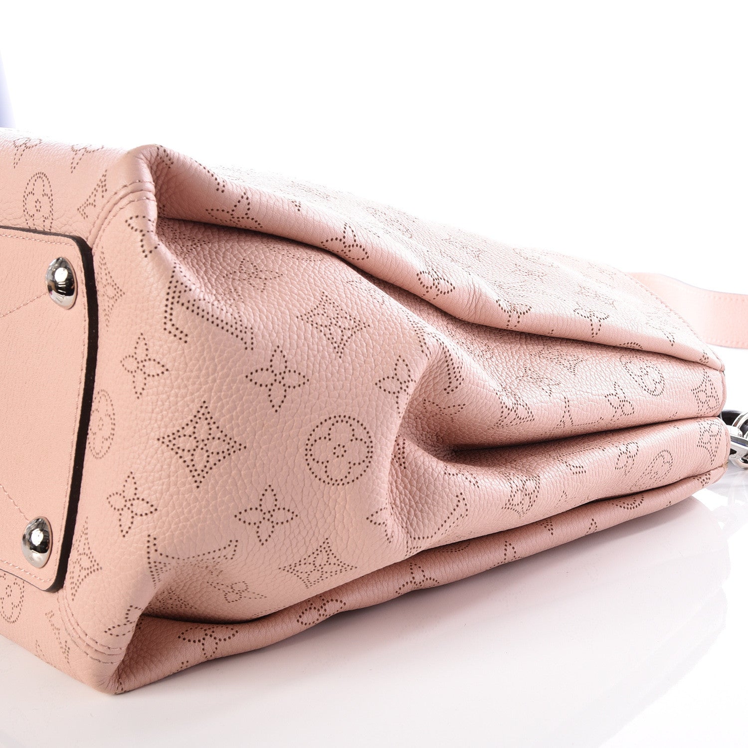 Louis Vuitton Mahina Babylone PM Magnolia 6 of 10