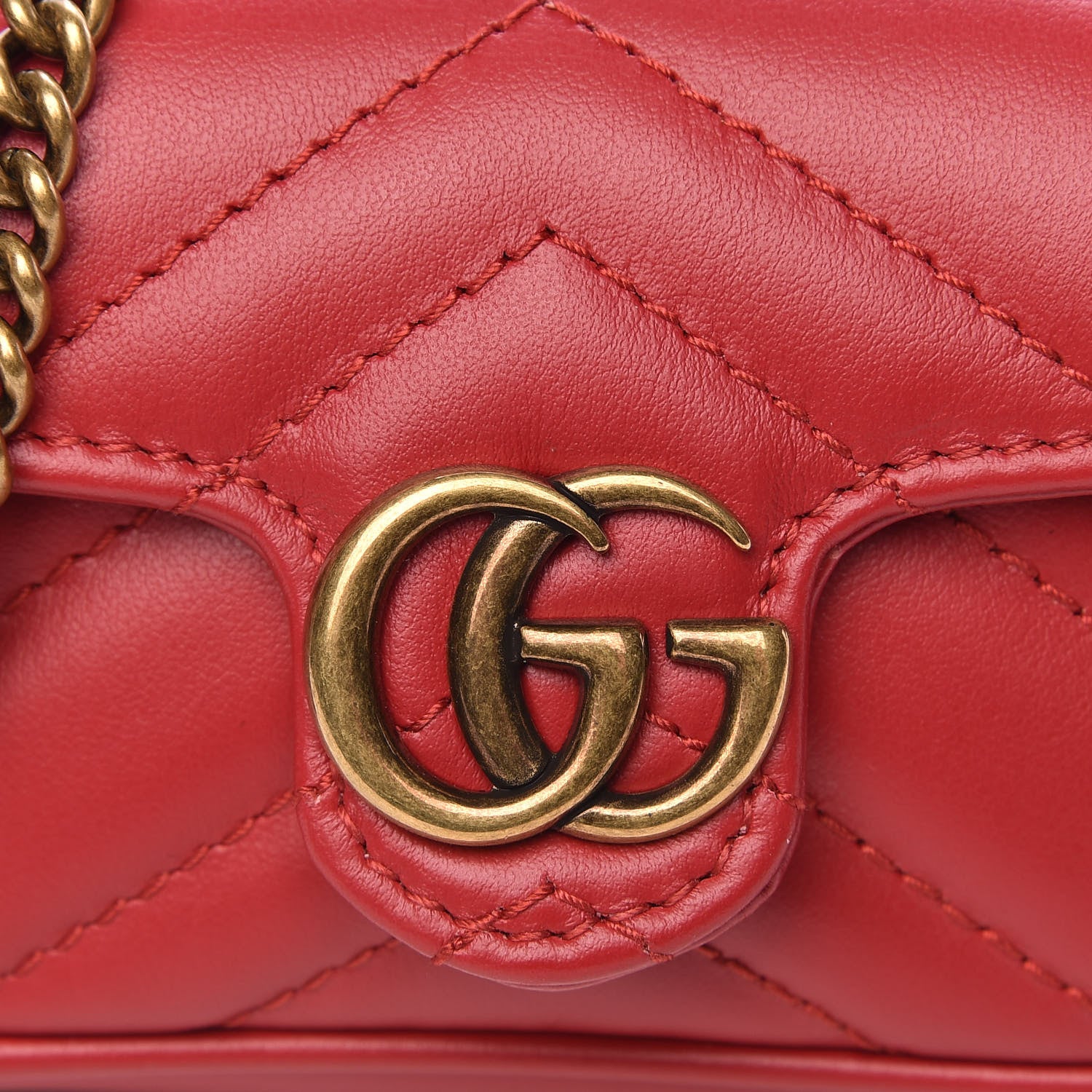 Gucci Calfskin Matelasse GG Marmont 2.0 Coin Purse On A Chain Hibiscus Red 9 of 10