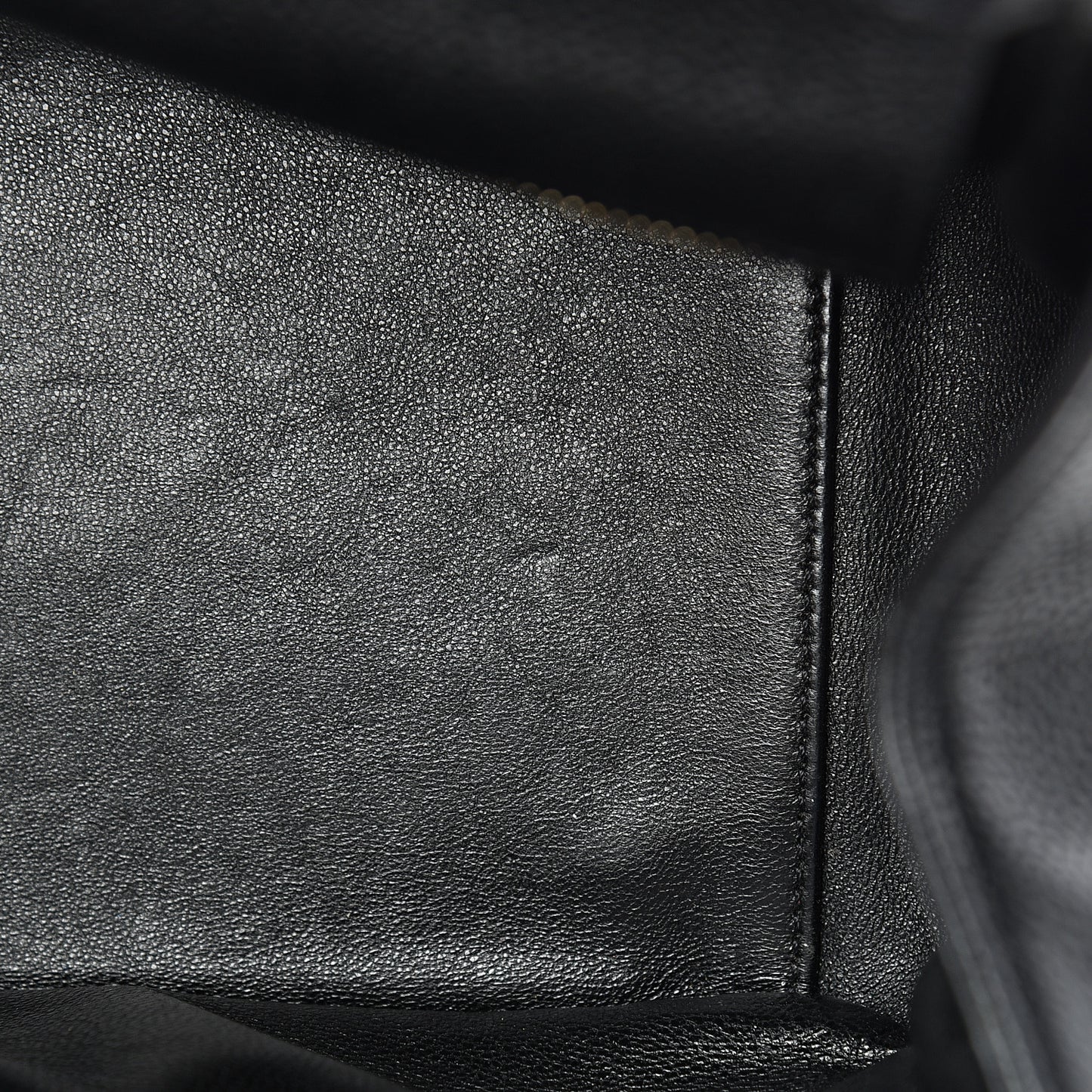 Caviar Quilted Petit Timeless Tote PTT Black