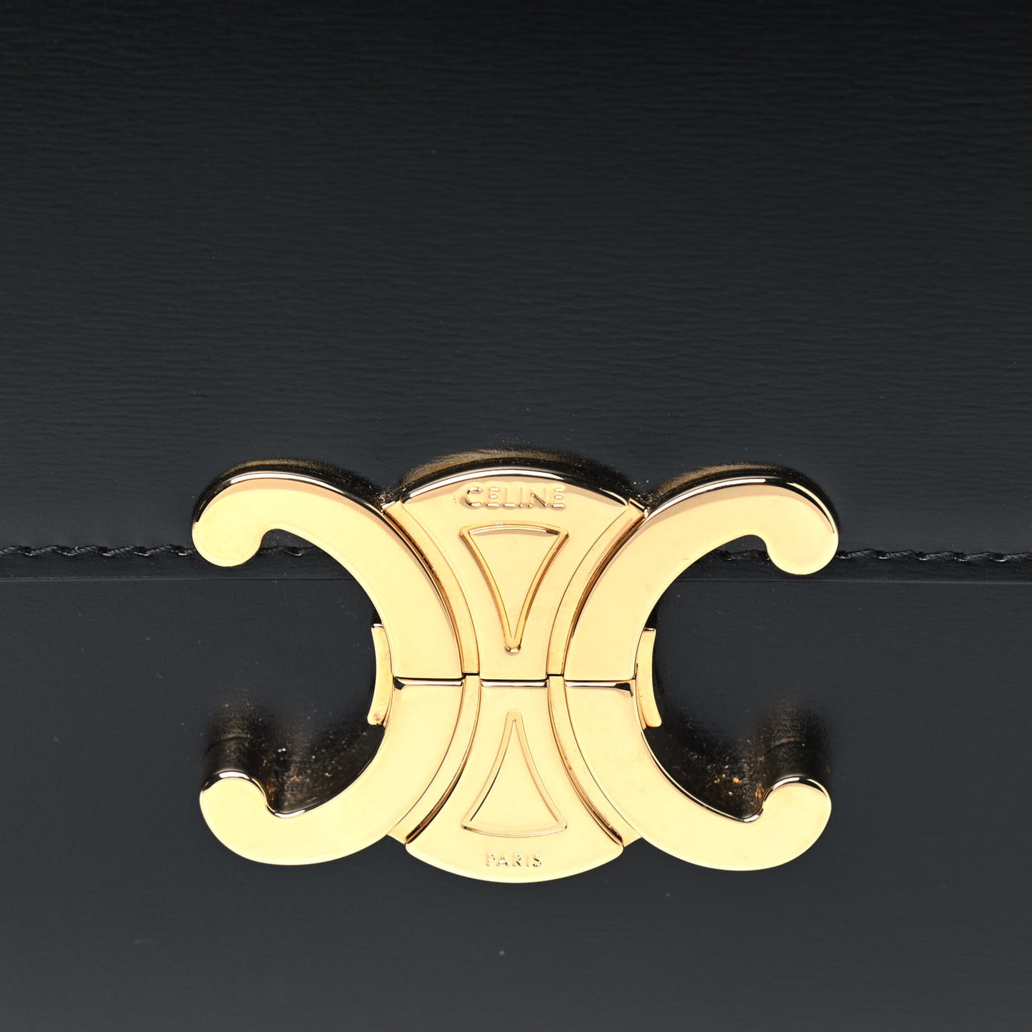 Shiny Calfskin Medium Triomphe Black