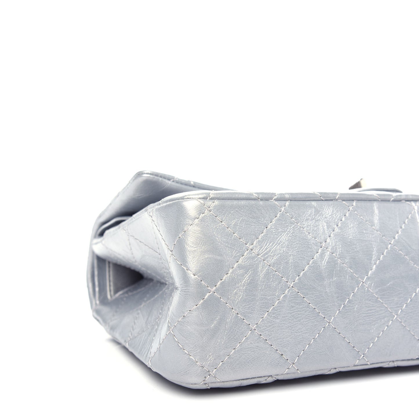 Metallic Aged Calfskin Quilted 2.55 Reissue 226 Flap Silver