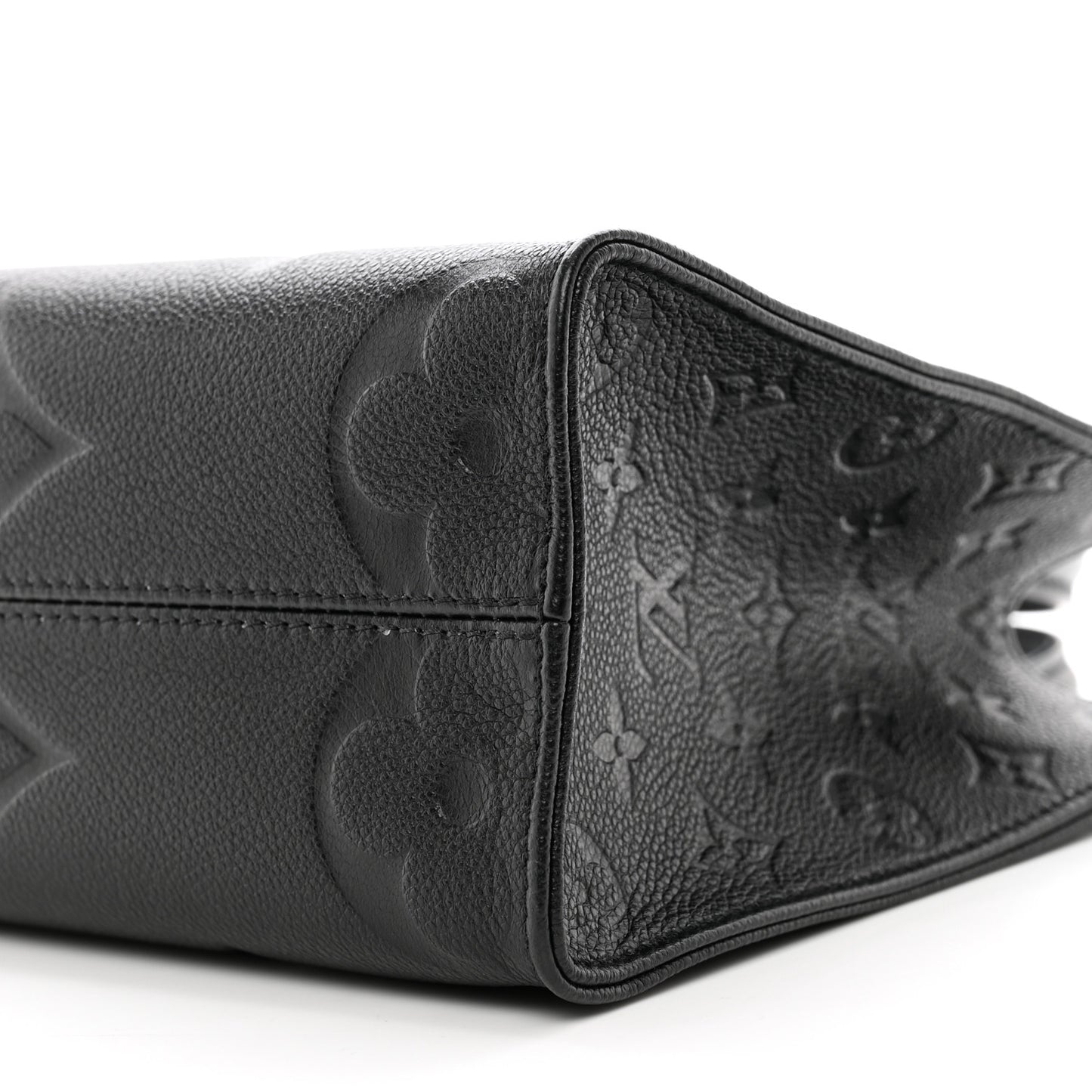 LOUIS VUITTON Empreinte Monogram Giant Onthego PM Black