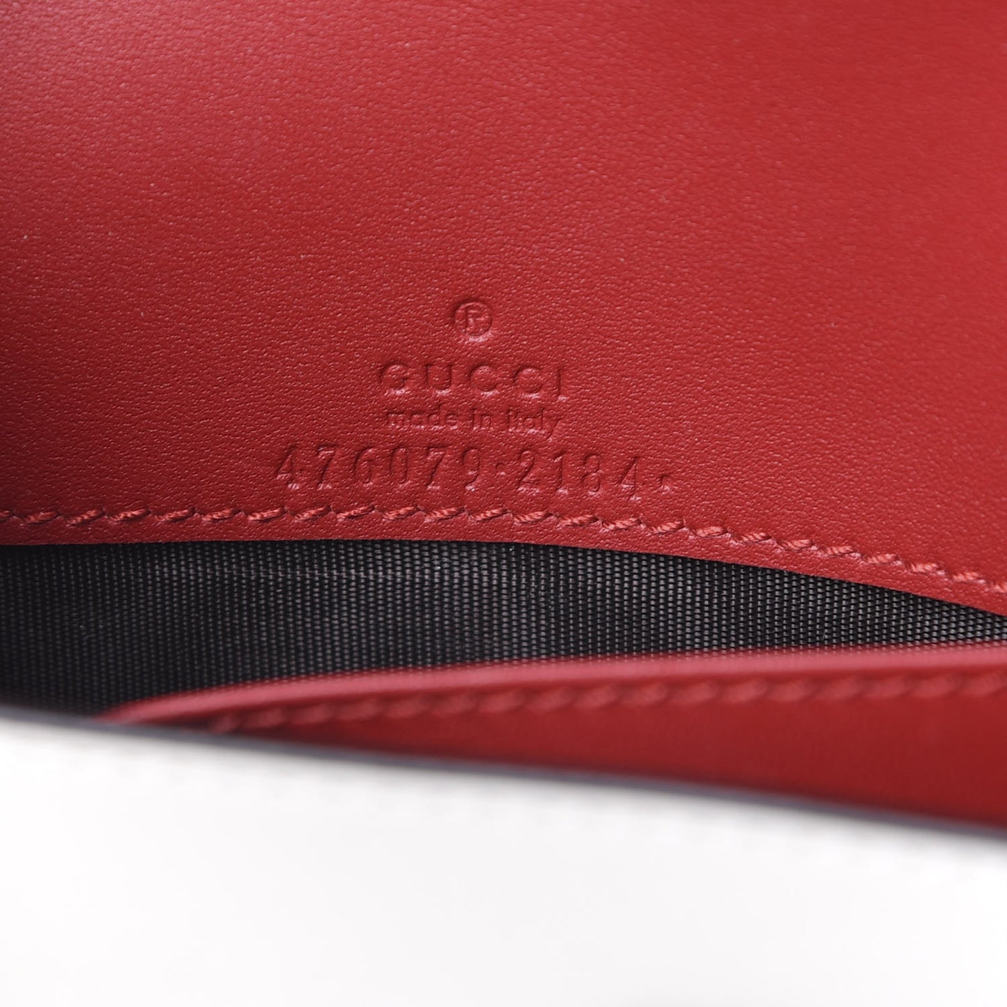 Calfskin Queen Margaret Chain Wallet Blue Agata Hibiscus Red Mystic White