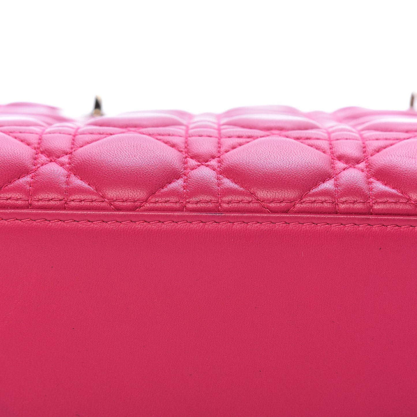 Lambskin Cannage Medium Lady Dior Fuchsia