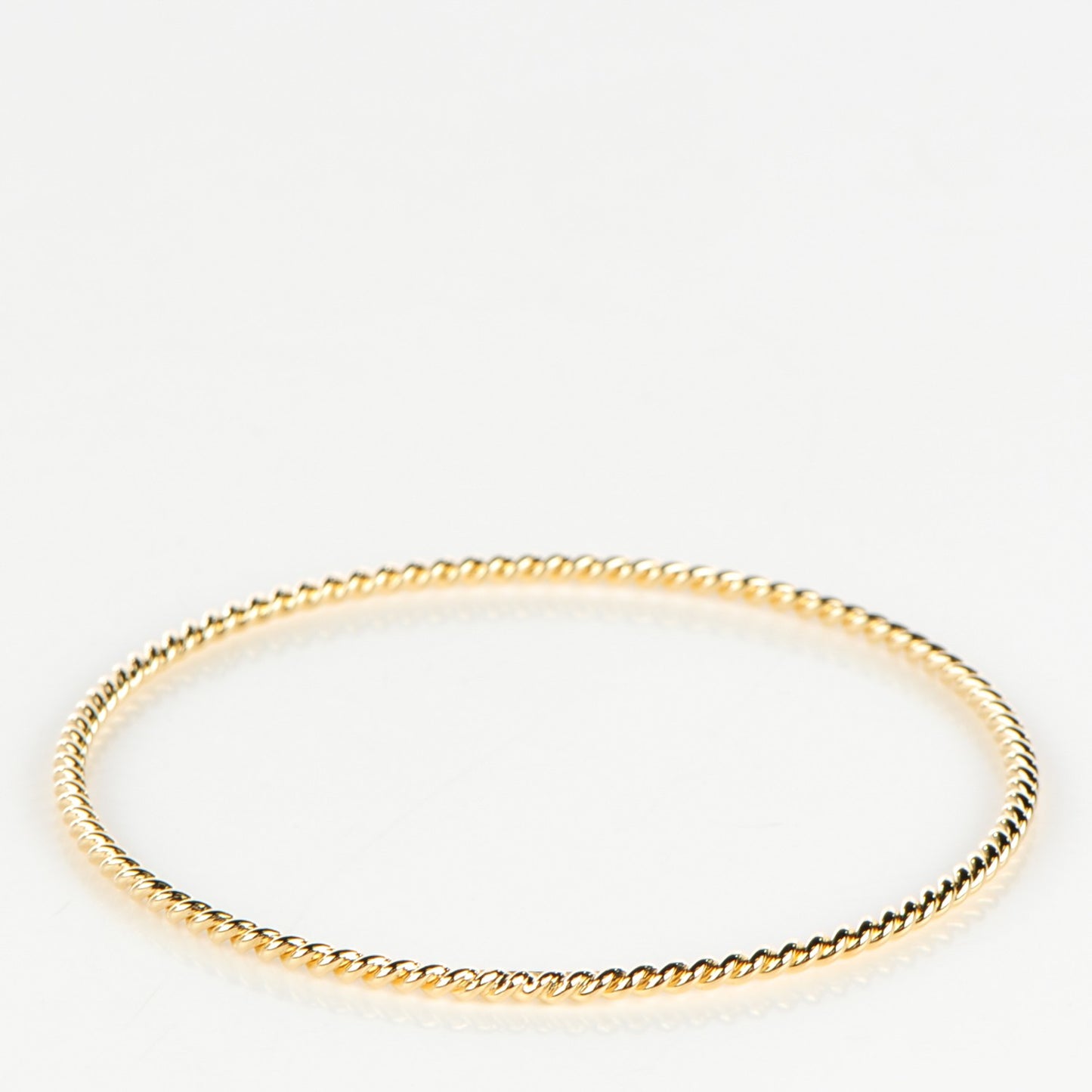 18K Yellow Gold Twist Bangle
