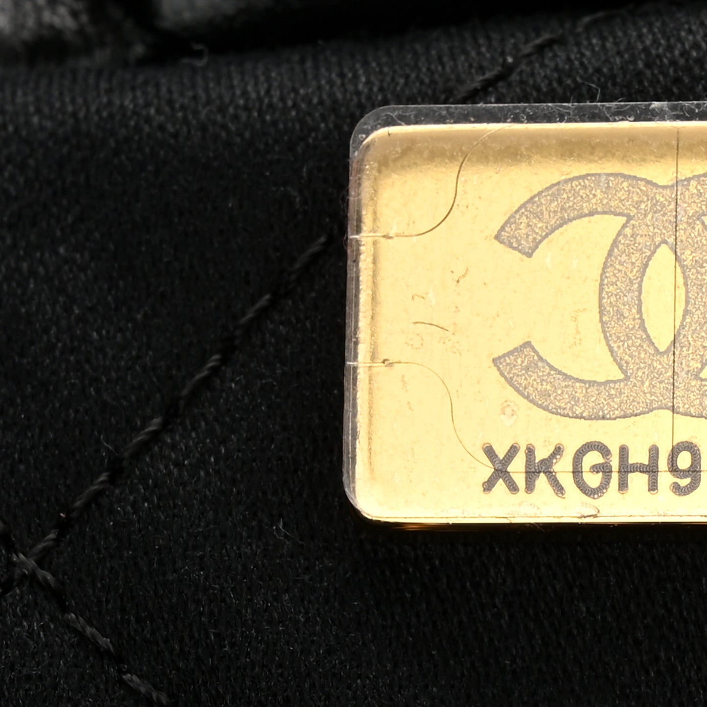 Shiny Calfskin Quilted Small Chanel 22 Black