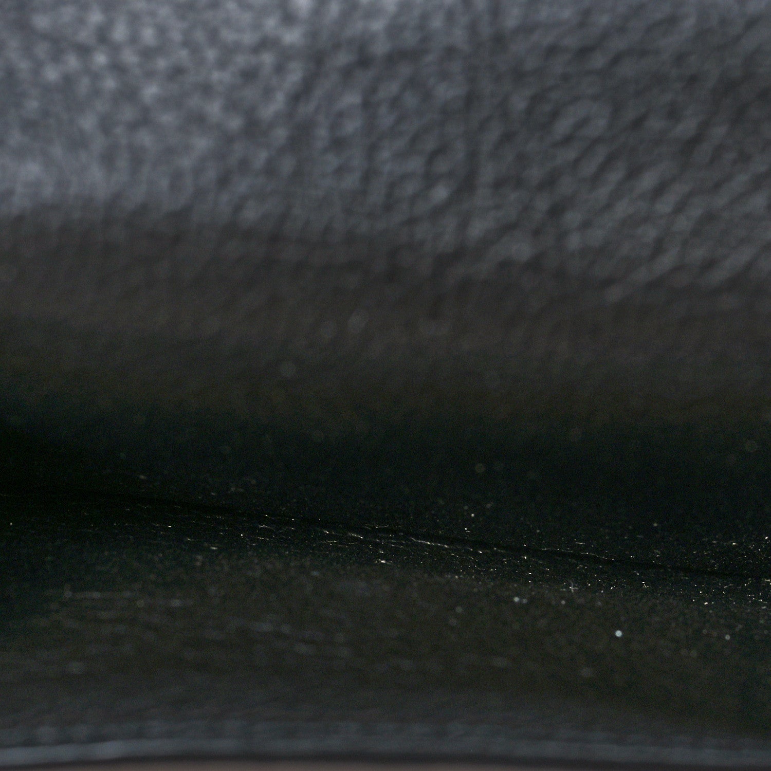 Louis Vuitton Soft Calfskin My Lockme Compact Wallet Black 5 of 9