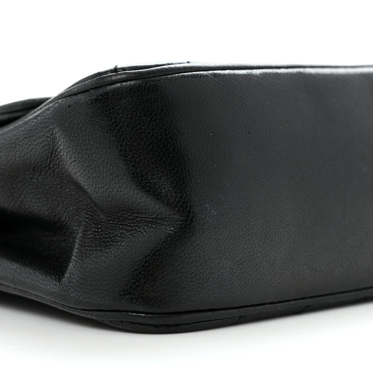 Lambskin Diagonal Quilted Small Single Flap Black